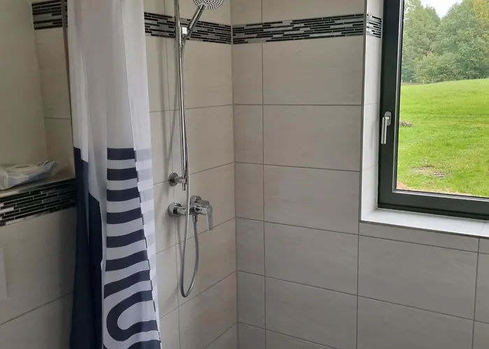 Wiesengrund, Ruhig Im Ortsteil Von Roth, Naehe Rothsee, 25 Min Messe Nbg Appartamento