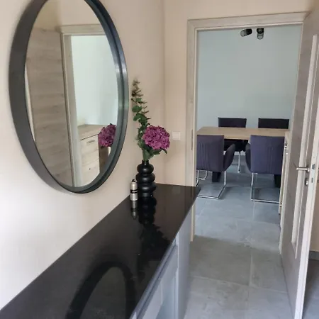 Moderne Ferienwohnung,im Fraenkischen Seenland , 25 Min Messe Nbg * Roth (Bavaria)