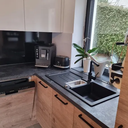 Moderne Ferienwohnung,im Fraenkischen Seenland , 25 Min Messe Nbg *