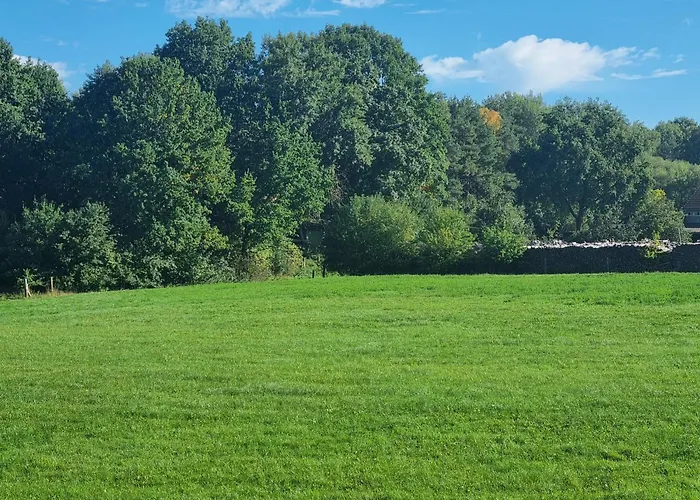 Wiesengrund, Ruhig Im Ortsteil Von Roth, Naehe Rothsee, 25 Min Messe Nbg Apartament *